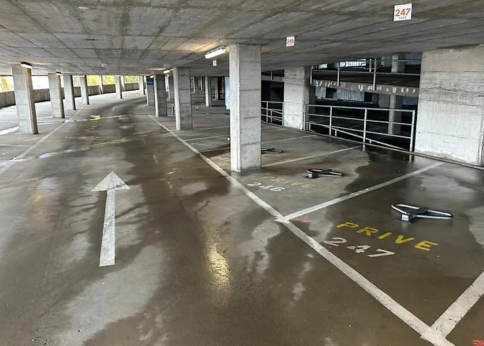 Beaulieu - Free Parking